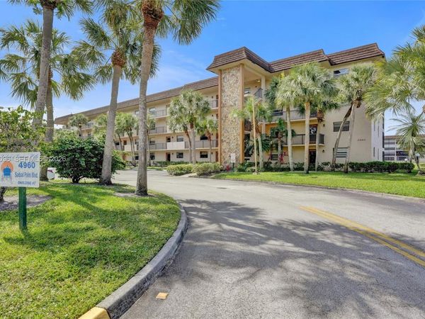 4960 E Sabal Palm Blvd , Unit 203, Tamarac, FL 33319