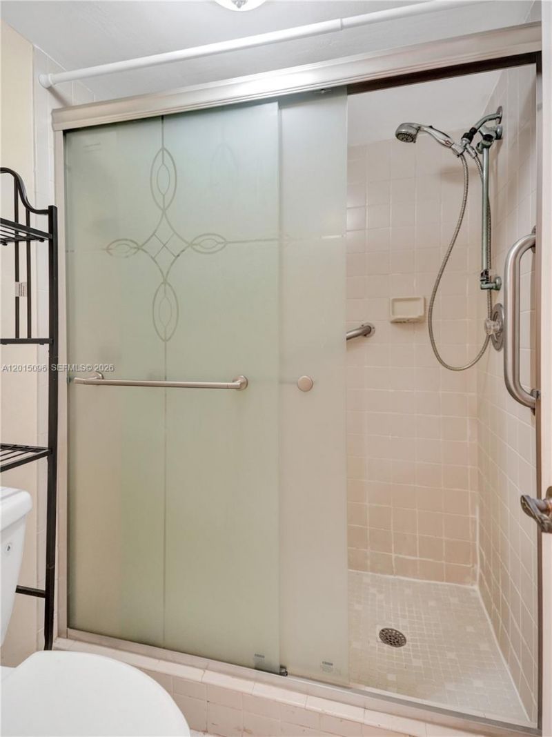 4960 E Sabal Palm Blvd , Unit 203, Tamarac, FL 33319 Photo