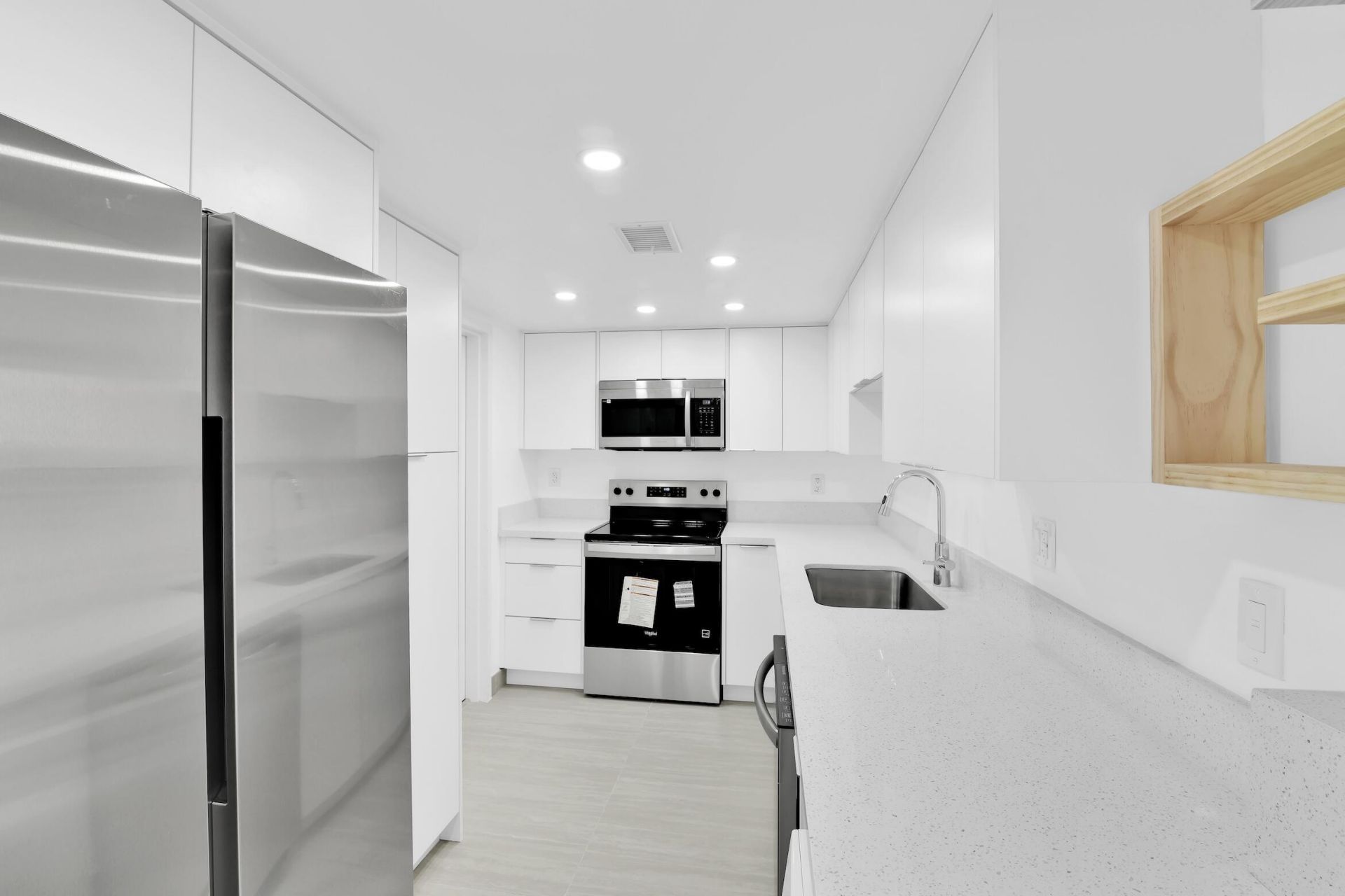 7754 Lakeside Boulevard, Unit 446, Boca Raton, FL 33434 Photo