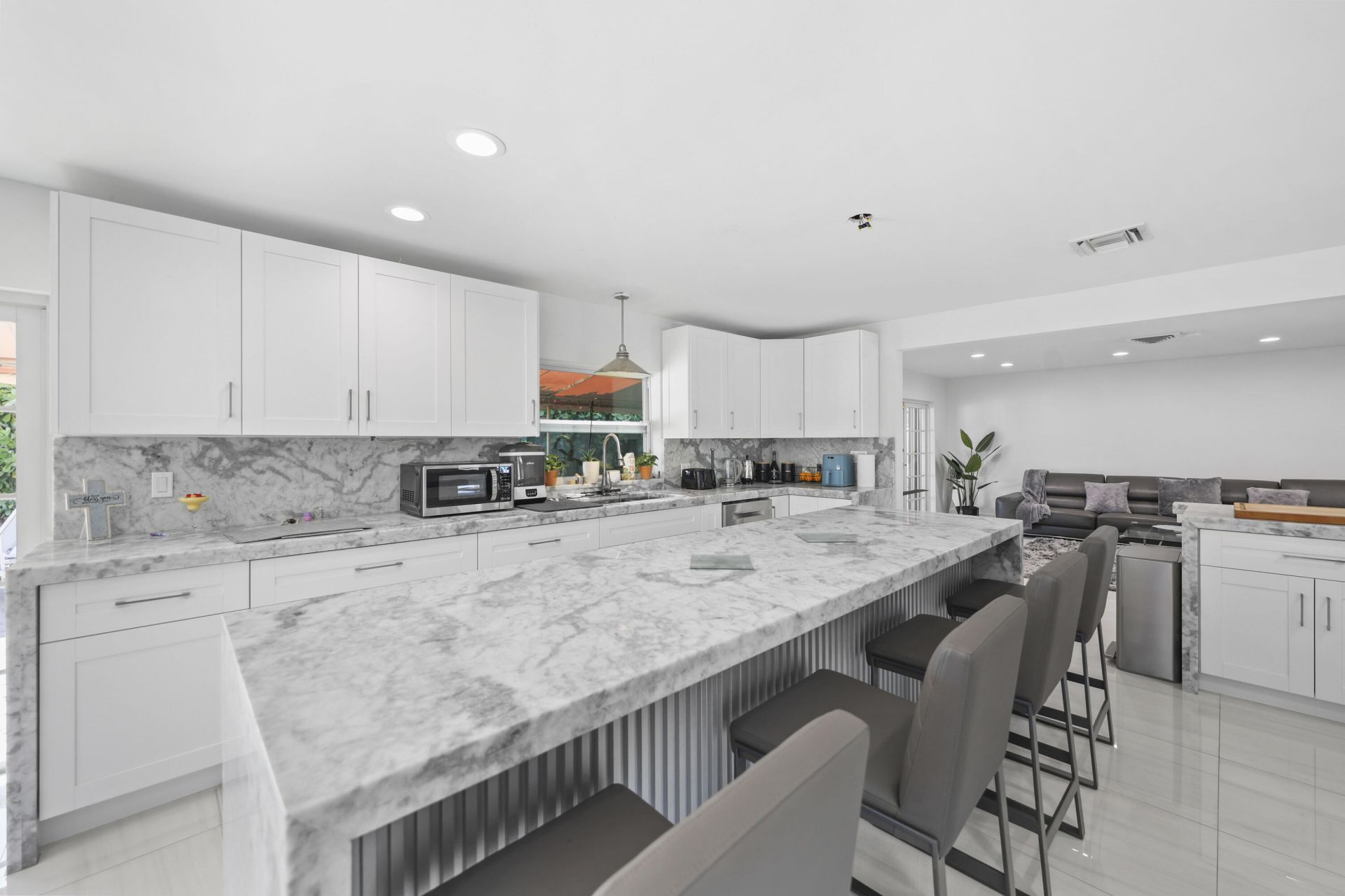 3531 NE 30th Avenue, Lighthouse Point, FL 33064 Photo