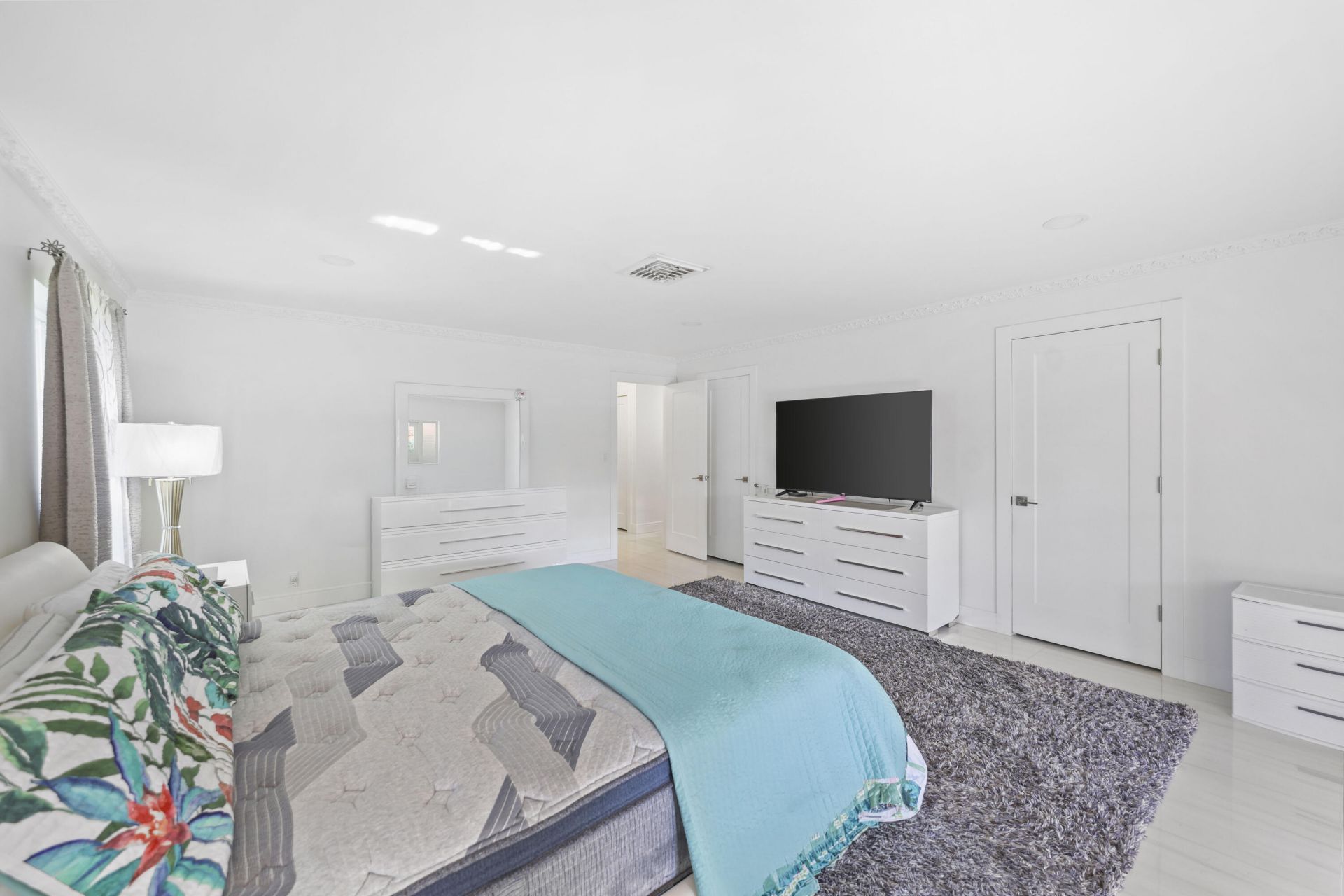 3531 NE 30th Avenue, Lighthouse Point, FL 33064 Photo