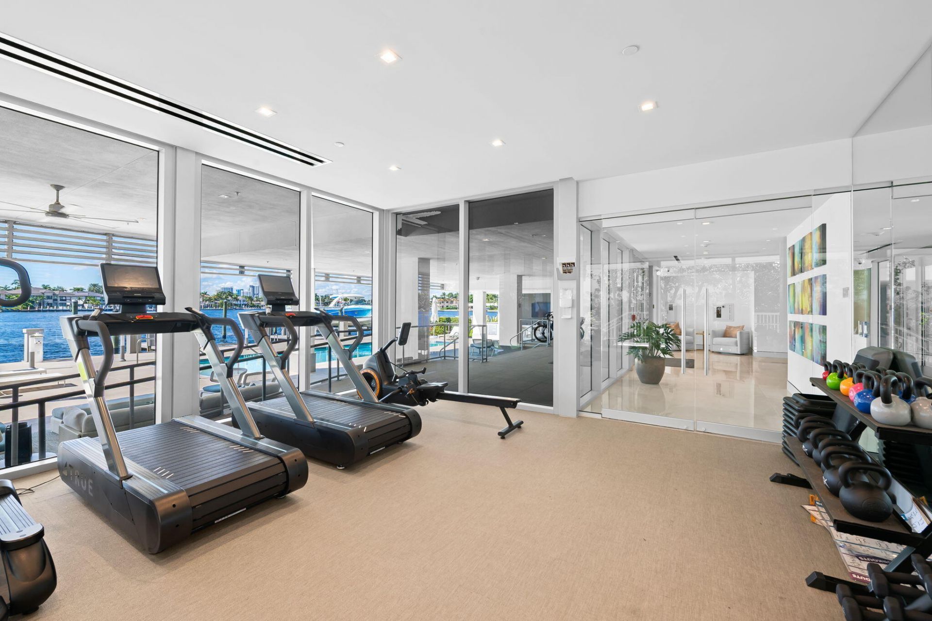 435 Bayshore Drive, Unit 302, Fort Lauderdale, FL 33304 Photo