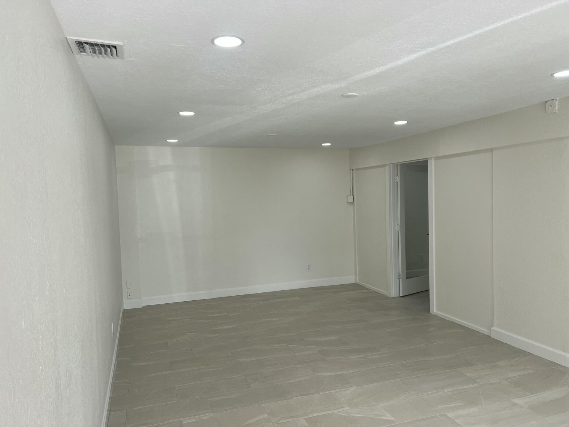 500 Commerce Way Way W, Unit 6-7, Jupiter, FL 33458 Photo