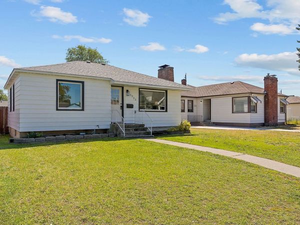 5222 N N Howard St, Spokane, WA 99205