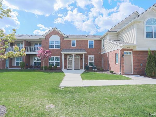 21984 Andover Drive, Macomb Twp, MI 48042