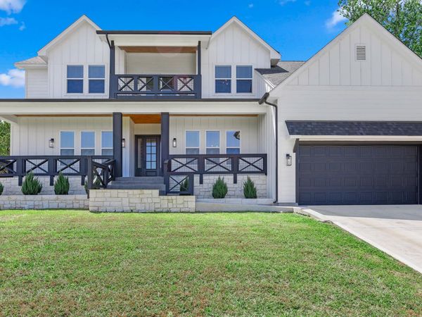 622 Galston DR, Spicewood, TX 78669