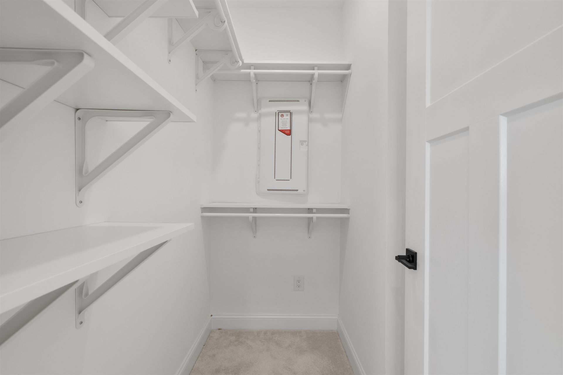 8572 Balmy Breeze Pl. Photo 24