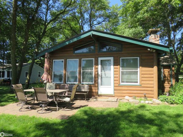 4925 107th st, Dolliver, IA 50531