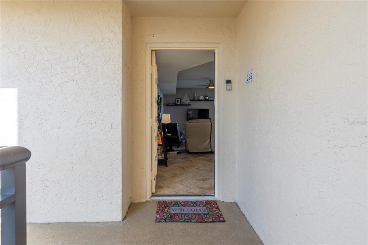 5825 Puerta Del Sol Boulevard S, Unit 265, Saint Petersburg, FL 33715 Photo