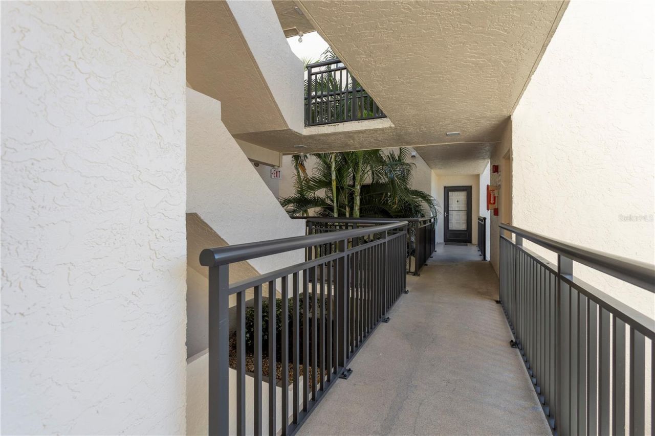 5825 Puerta Del Sol Boulevard S, Unit 265, Saint Petersburg, FL 33715 Photo