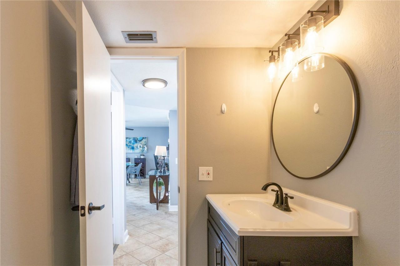 5825 Puerta Del Sol Boulevard S, Unit 265, Saint Petersburg, FL 33715 Photo