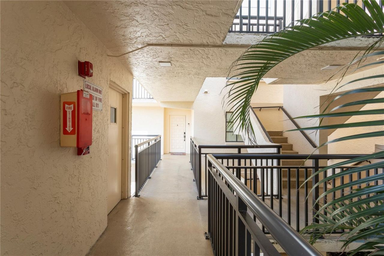 5825 Puerta Del Sol Boulevard S, Unit 265, Saint Petersburg, FL 33715 Photo