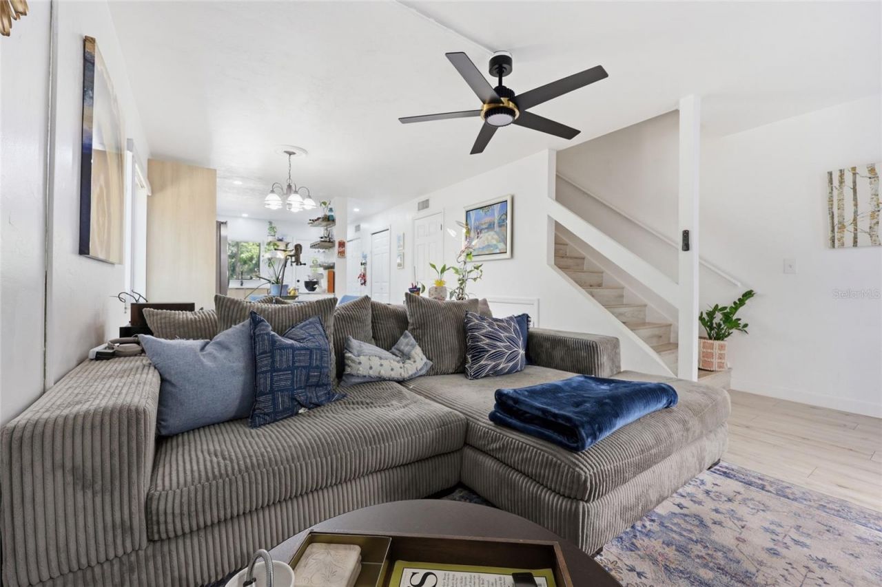 4220 SW 67th Terrace , Gainesville, FL 32608 Photo