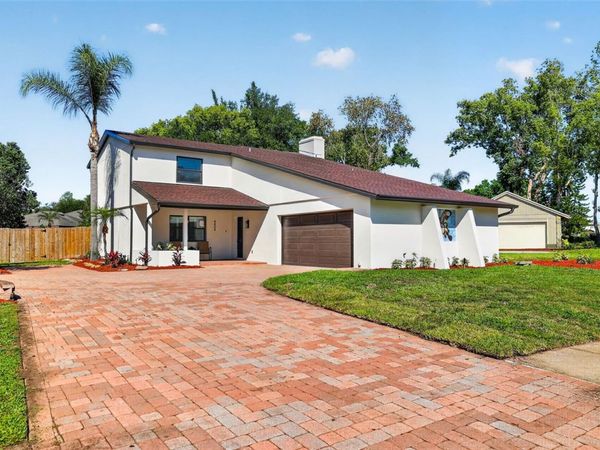 4404 CARROLLWOOD VILLAGE DRIVE , TAMPA, FL 33618