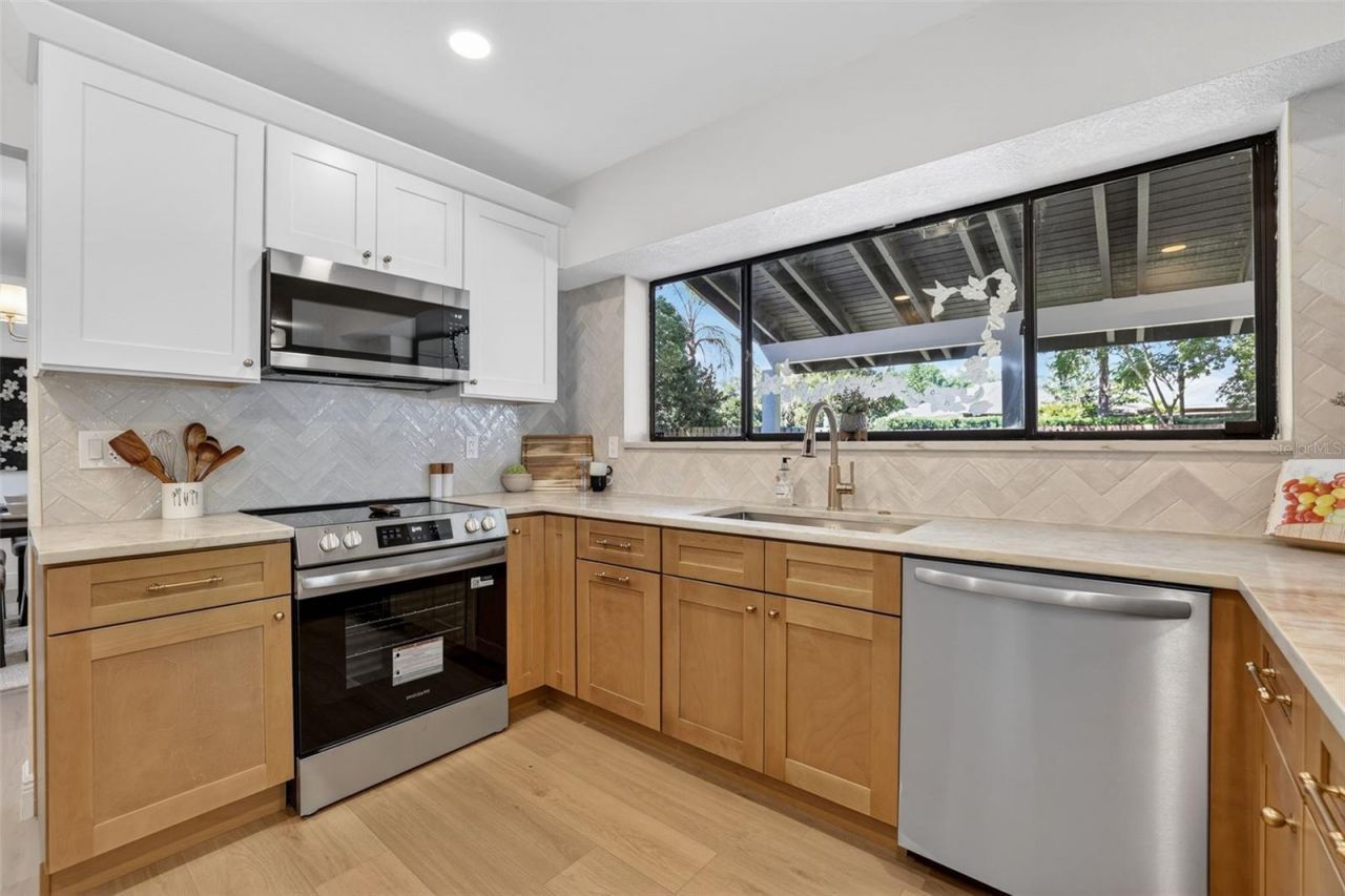 4404 Carrollwood Village Drive , Tampa, FL 33618 Photo