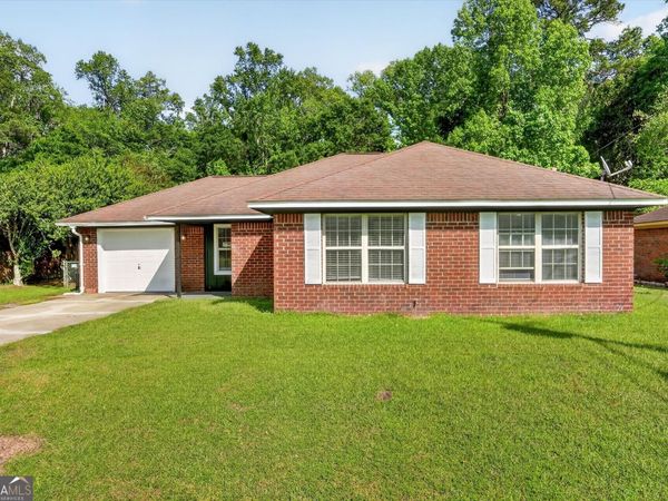 815 Sagewood Drive, Hinesville, GA 31313