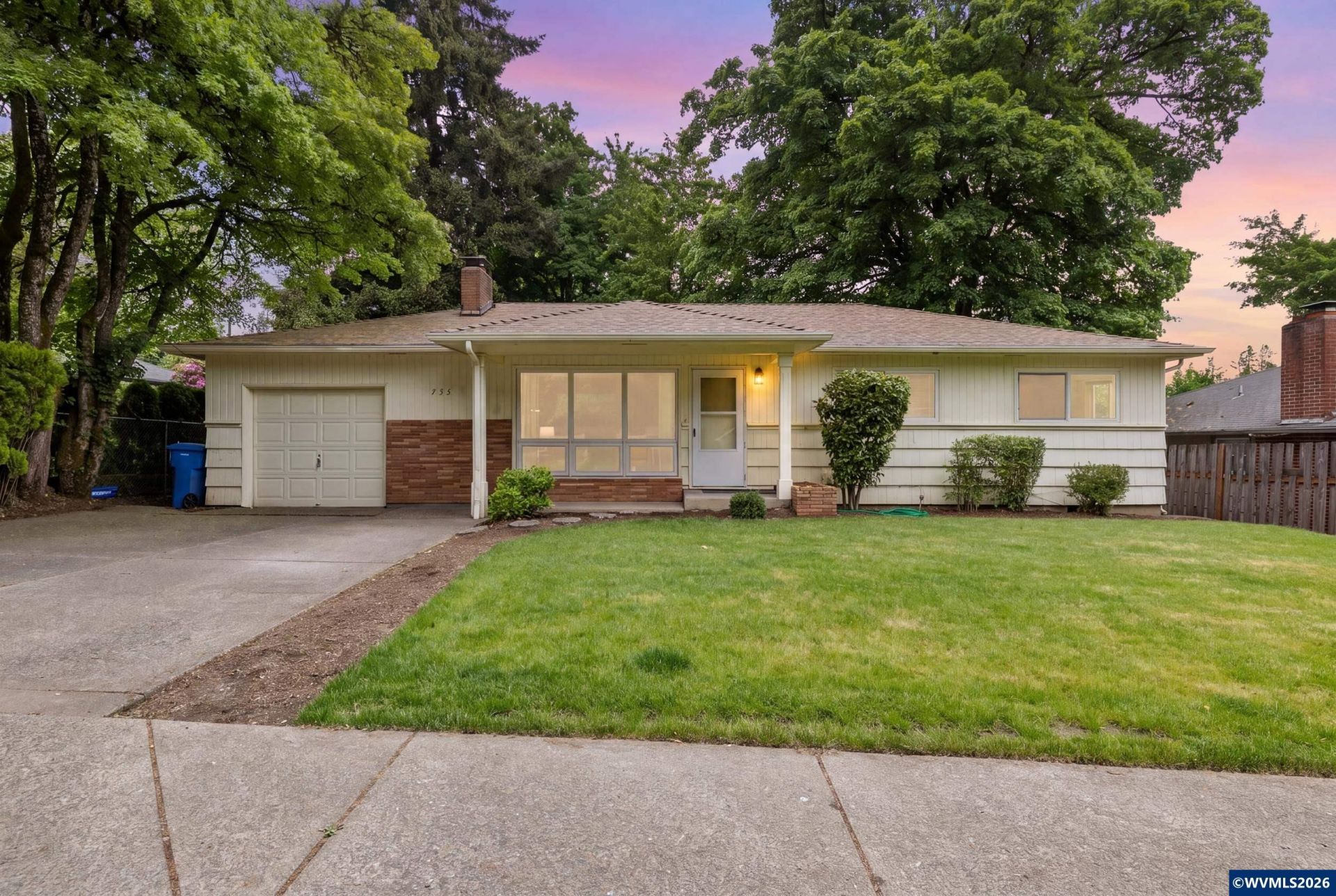 755 Vista Av Se, Salem, OR 97302 Main Photo
