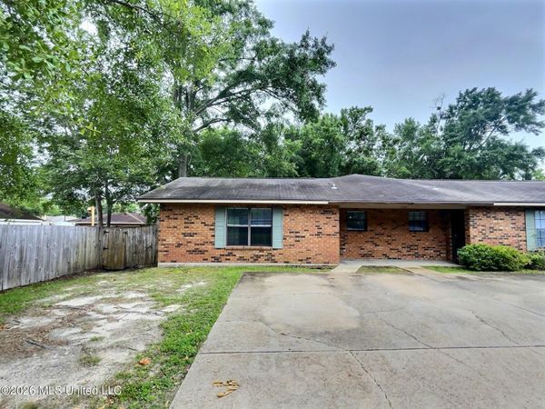 1109 Hickory Drive, Long Beach, MS 39560