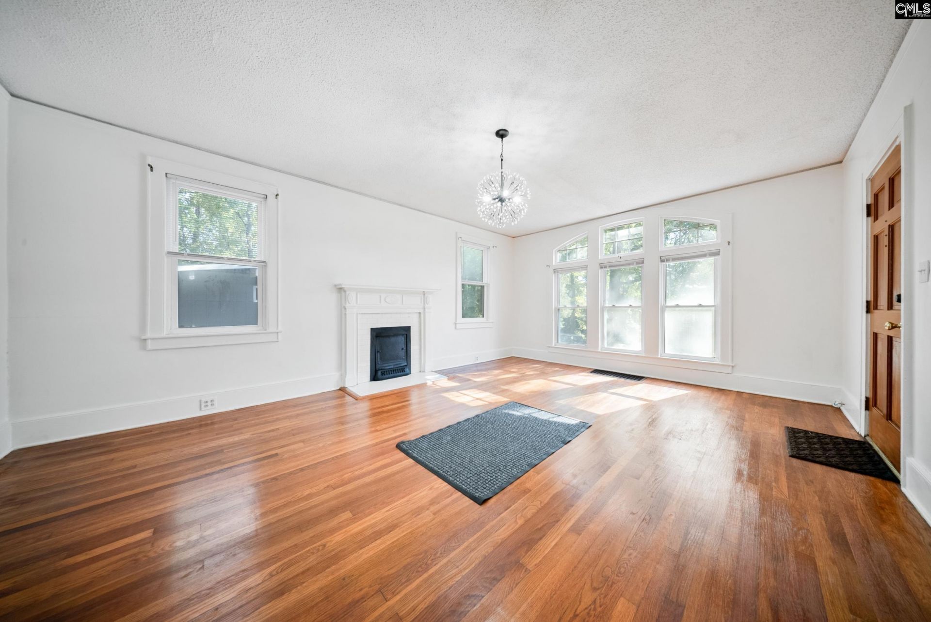 709 Sunset Drive  Photo 5