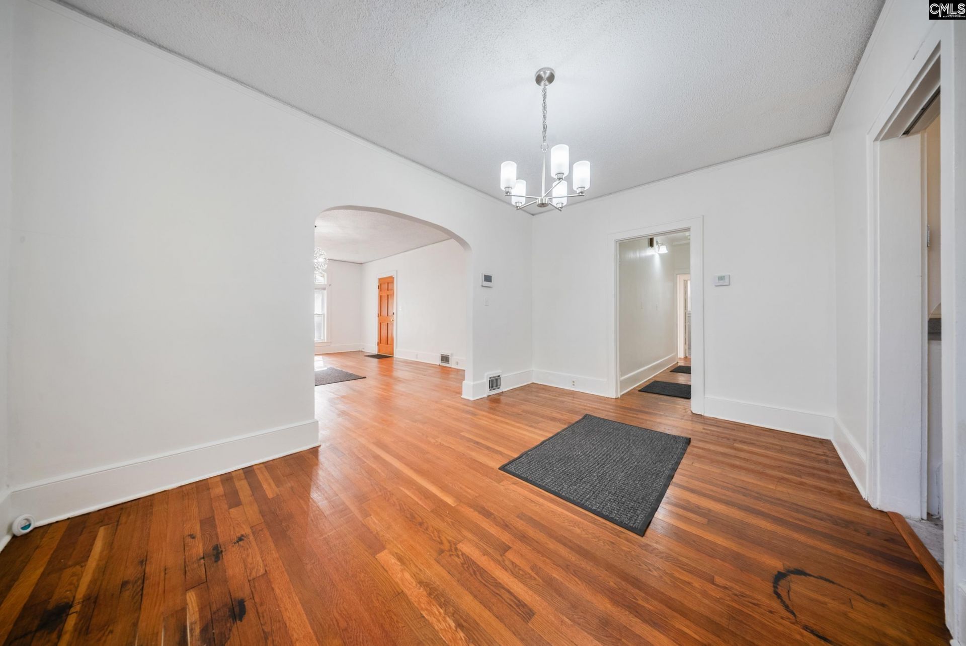 709 Sunset Drive  Photo 7