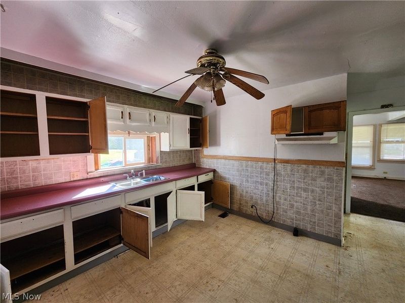 3174 Kinsman Road NW, North Bloomfield, OH 44450 Photo 4