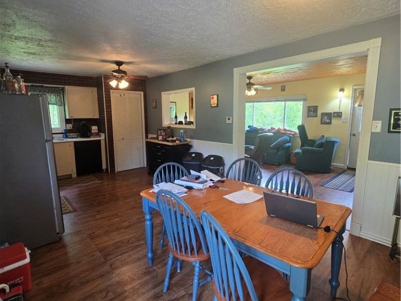 2065 W Buckhorn Drive, Millersburg, OH 44654 Photo 19