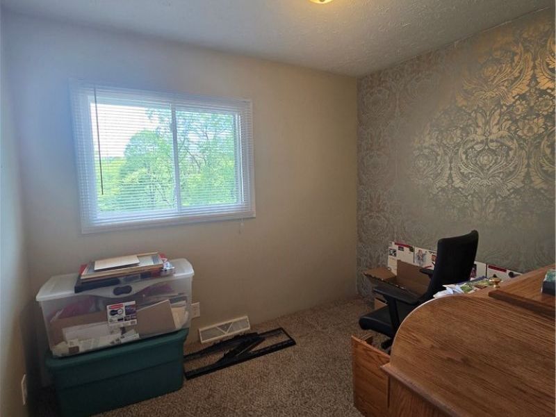 2065 W Buckhorn Drive, Millersburg, OH 44654 Photo 21