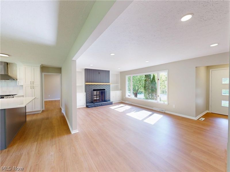 10635 Hickory Hill Court, Kirtland, OH 44094 Photo 13