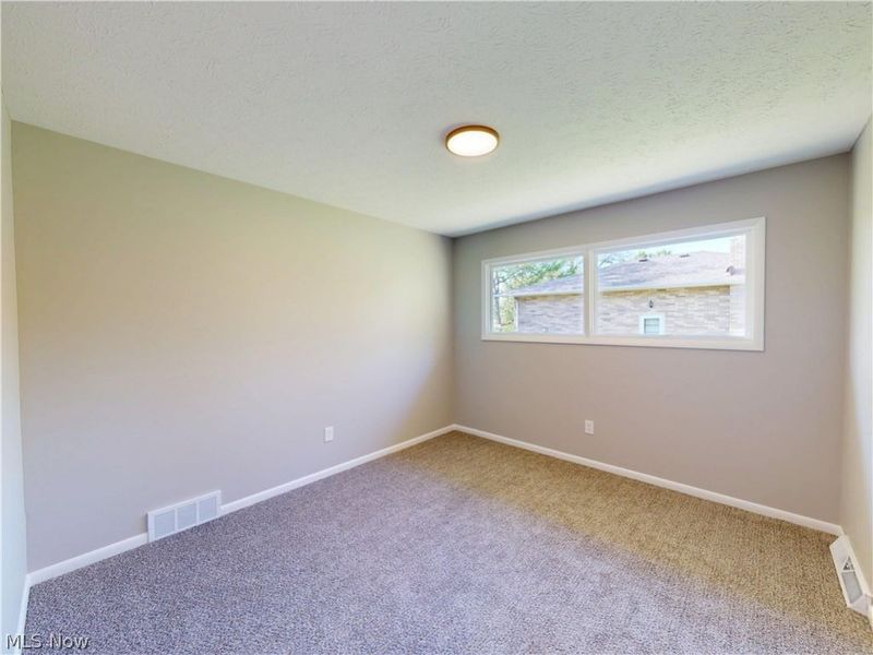 10635 Hickory Hill Court, Kirtland, OH 44094 Photo 32
