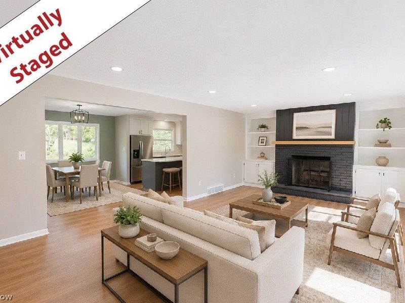 10635 Hickory Hill Court, Kirtland, OH 44094 Photo 4