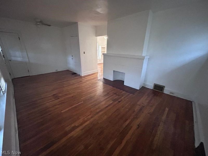 3407 Altamont Avenue, Unit 2nd Floor, Cleveland Heights, OH 44118 Photo 2