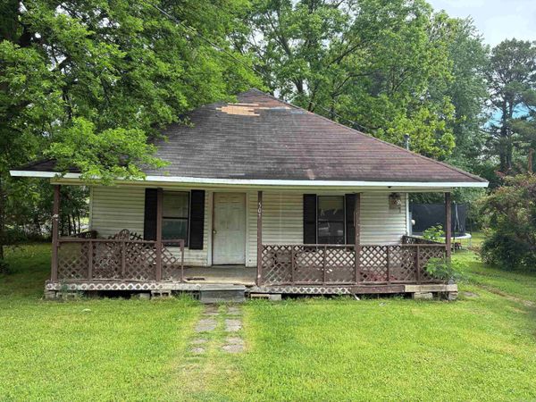 507 W Morgan St Street, Paragould, AR 72450