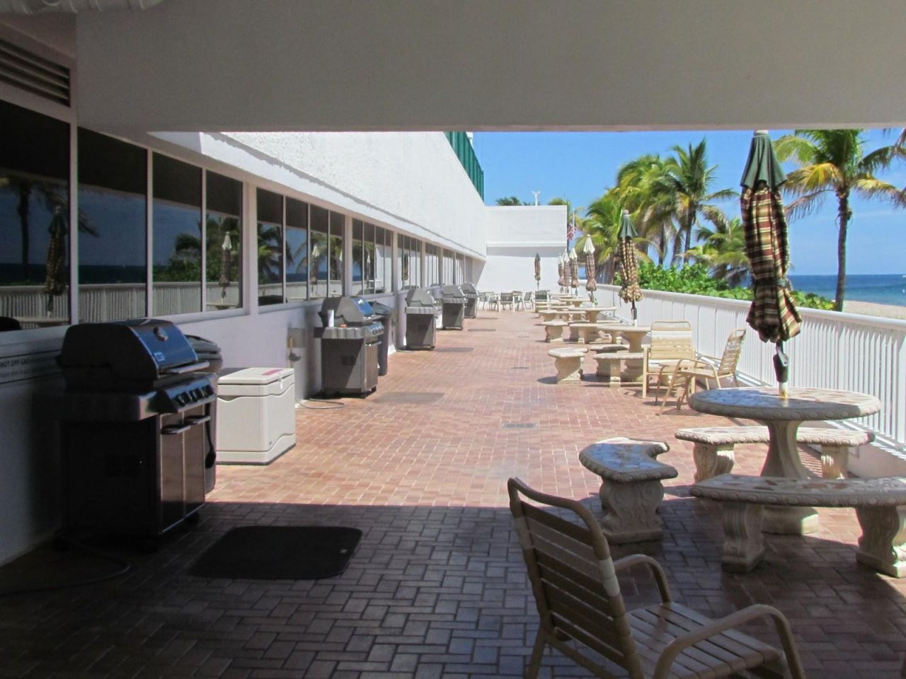 1370 S Ocean Boulevard S, Unit 1403, Pompano Beach, FL 33062 Photo