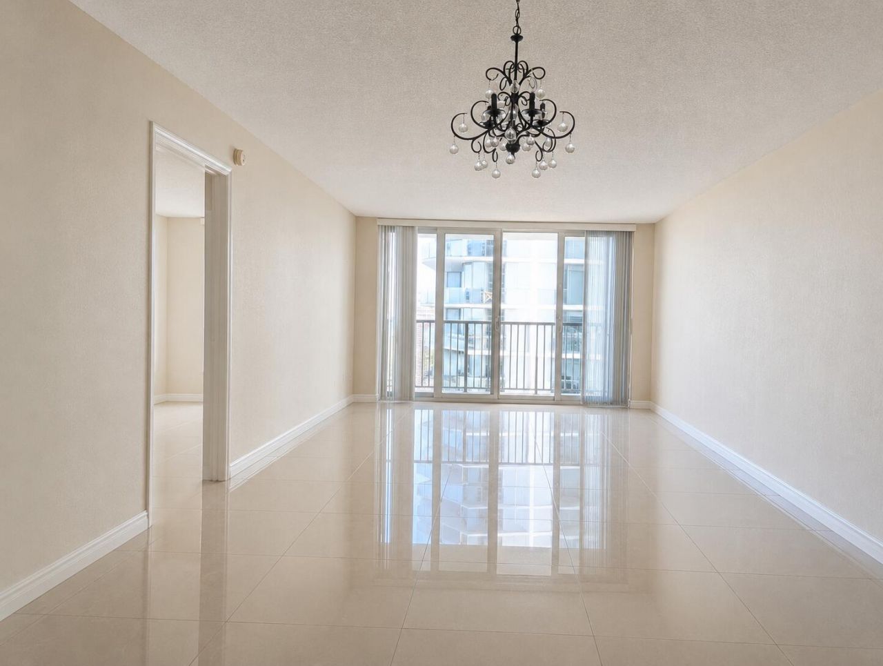 1370 S Ocean Boulevard, Unit 1403, Pompano Beach, FL 33062 Photo