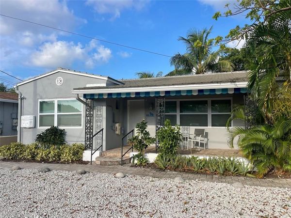 832 NE 17th Avenue, Fort Lauderdale, FL 33304