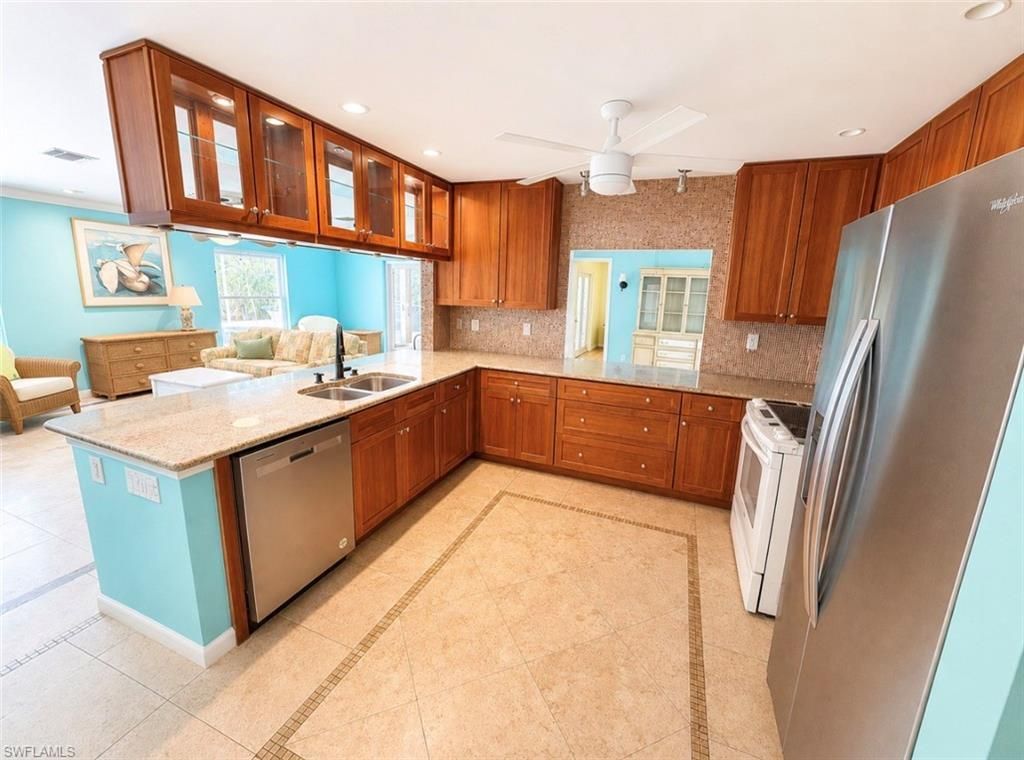 688 W Valley Dr, Bonita Springs, FL 34134 Photo