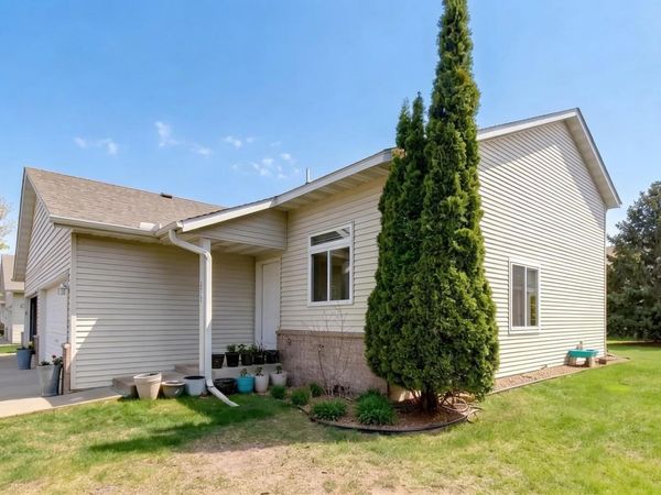 1519 Balinese Street, Shakopee, MN 55379