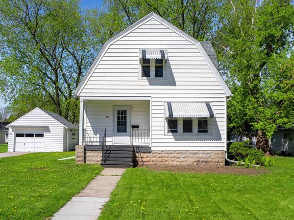 266 S Seymour Street, Fond Du Lac, WI 54935