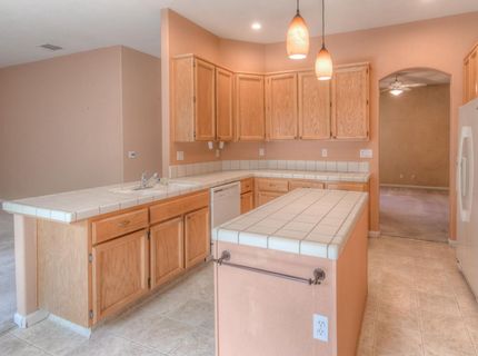 1657 Aylesbury Way, Roseville, CA 95747 Photo