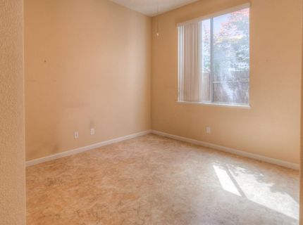 1657 Aylesbury Way, Roseville, CA 95747 Photo