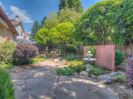 1657 Aylesbury Way, Roseville, CA 95747 Photo