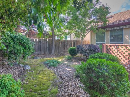 1657 Aylesbury Way, Roseville, CA 95747 Photo