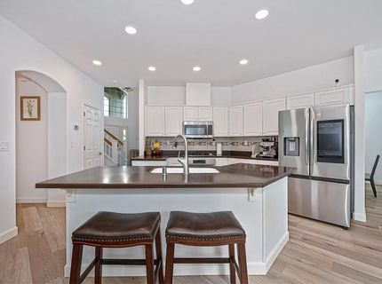549 Fifteen Mile Dr, Roseville, CA 95678 Photo