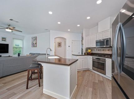549 Fifteen Mile Dr, Roseville, CA 95678 Photo