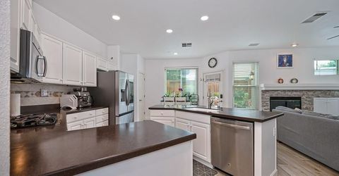 549 Fifteen Mile Dr, Roseville, CA 95678 Photo