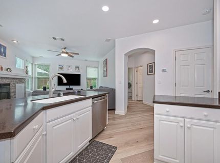 549 Fifteen Mile Dr, Roseville, CA 95678 Photo
