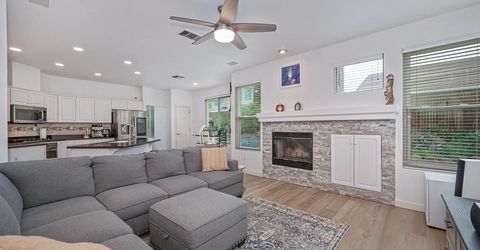 549 Fifteen Mile Dr, Roseville, CA 95678 Photo