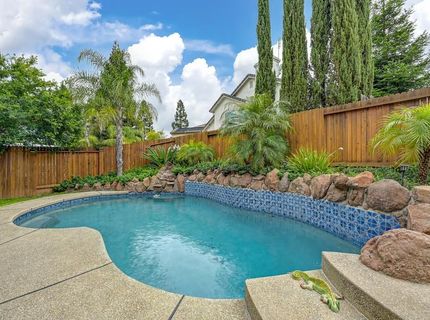 549 Fifteen Mile Dr, Roseville, CA 95678 Photo