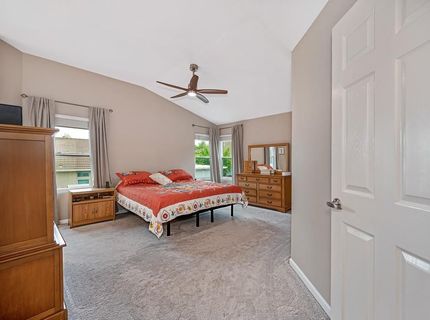 549 Fifteen Mile Dr, Roseville, CA 95678 Photo