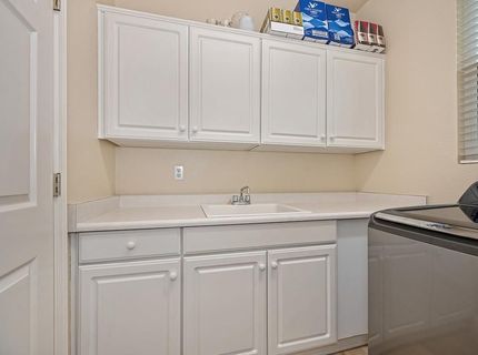 549 Fifteen Mile Dr, Roseville, CA 95678 Photo